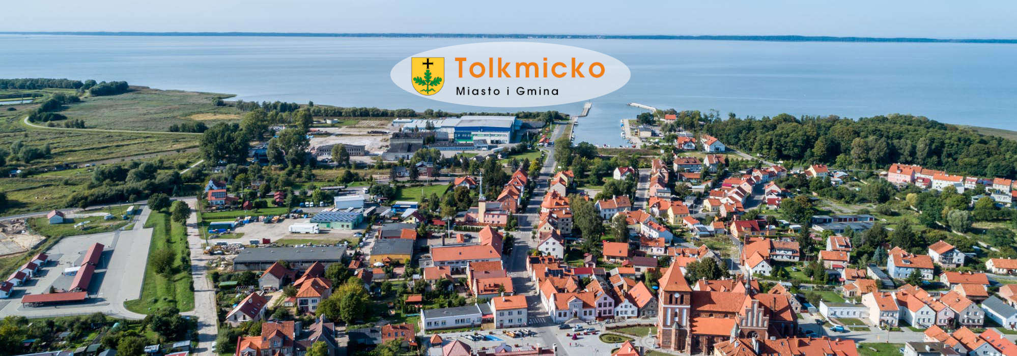 Panorama Tolkmicka z widokiem na zatokę